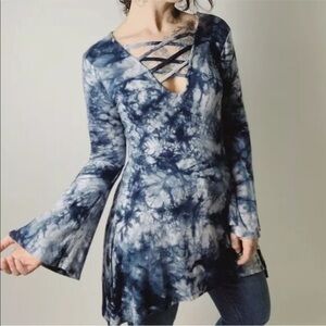 Hazel Blue Tie Dye Lace Up Front Shark Hem Tunic